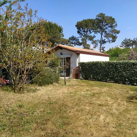 Petite Maison A - Hébergement de vacances *